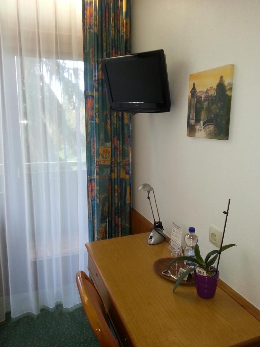 Hotel Koch Maingau - Housity
