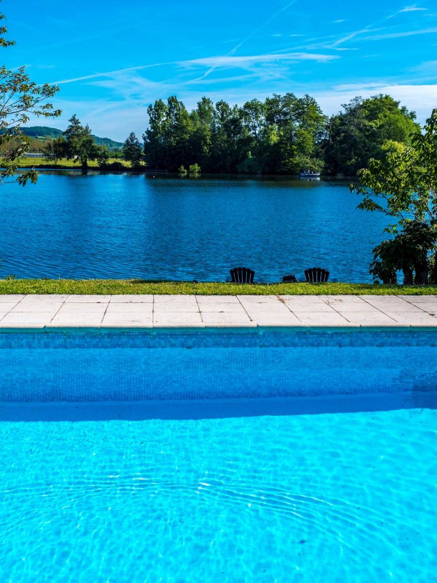 Chez Jan et Nicole - Gite Issac - Housity