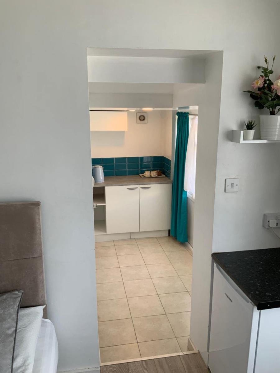 Stanwell Stansted Airport - Housity