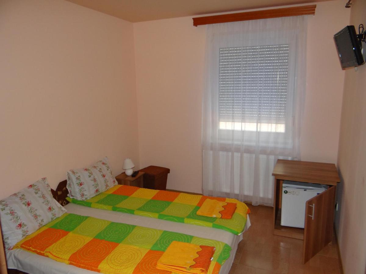 Marinica Apartman - Housity