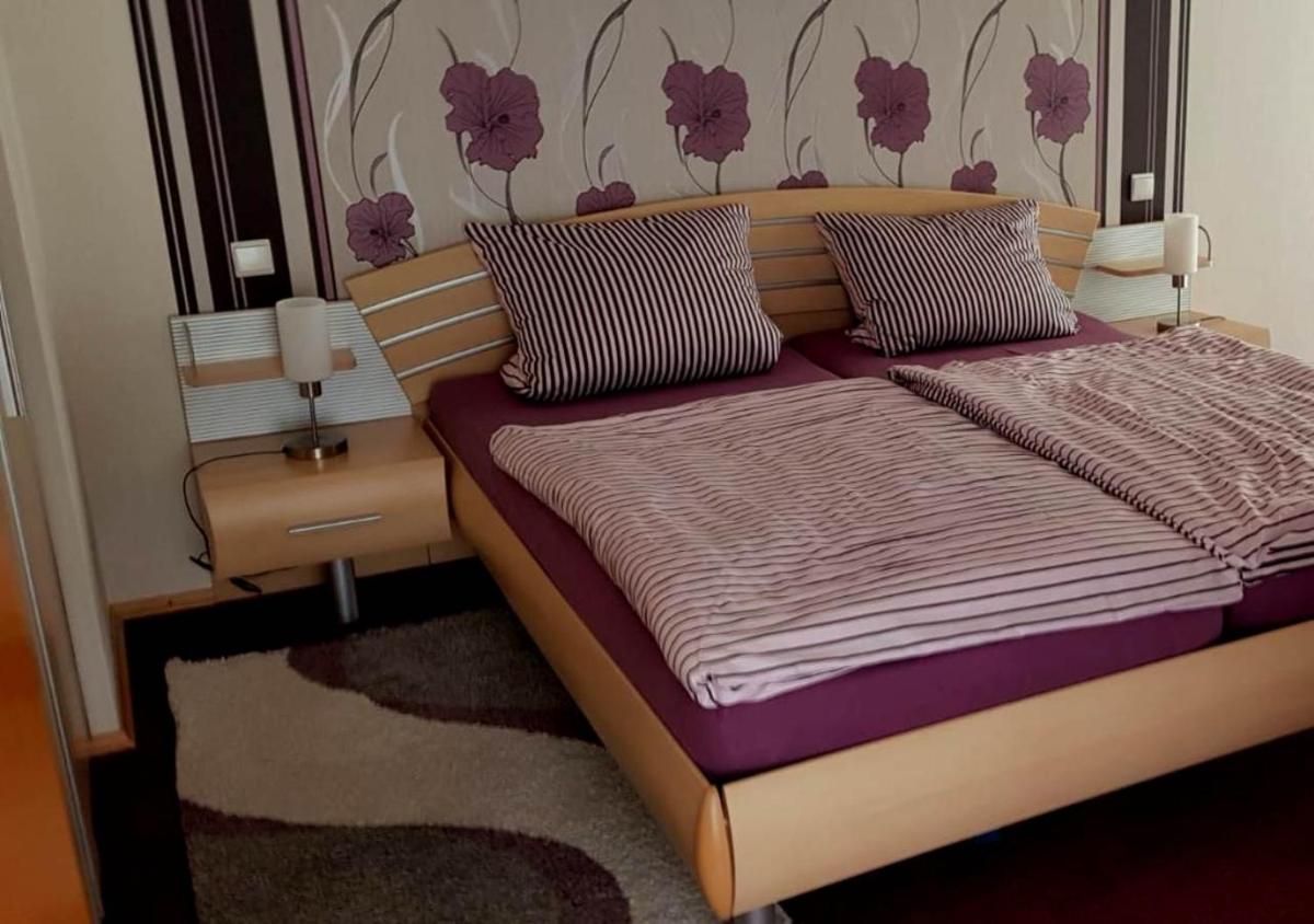 Ferienwohnung Weiß Wachtenburg - Housity