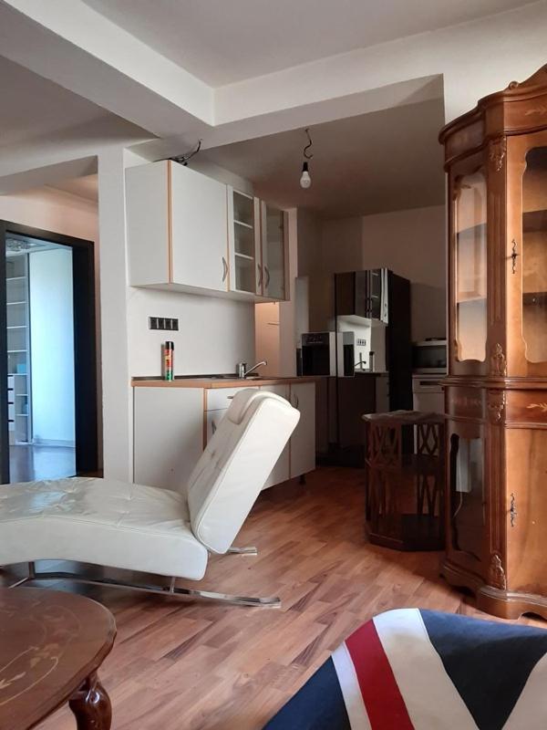 Suitetrails - Pleasant apartment under the Bratislava castle