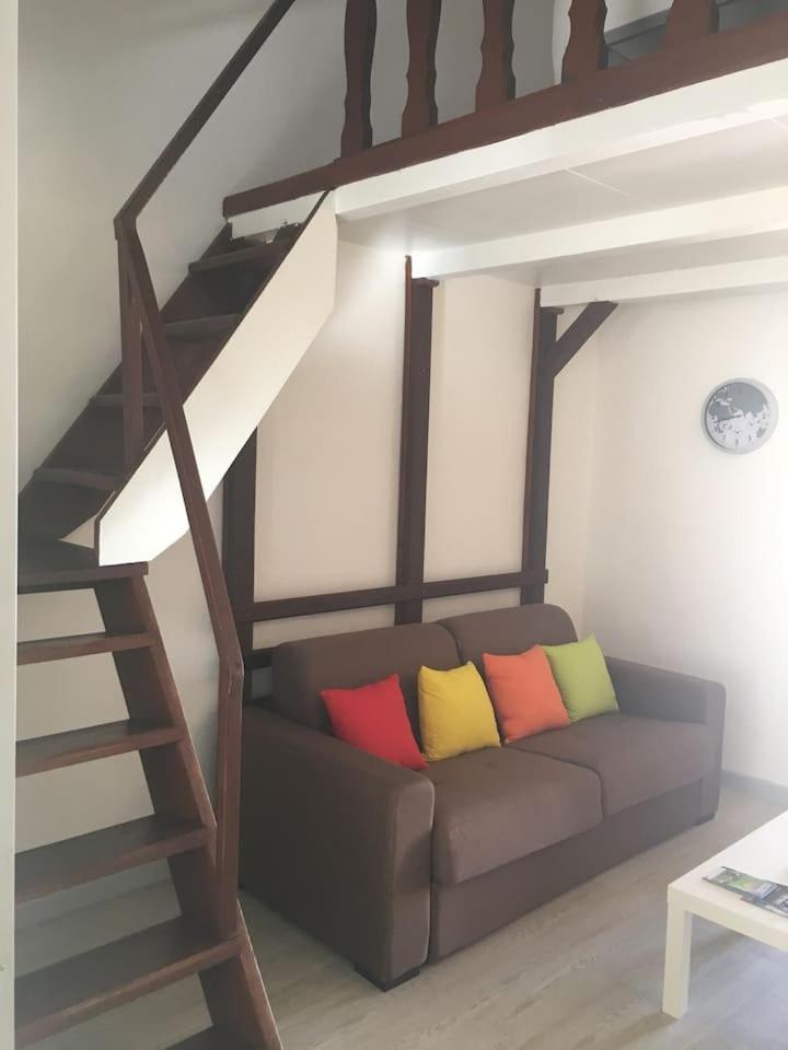 Studio-Mezzanine proche toutes commodités - Housity