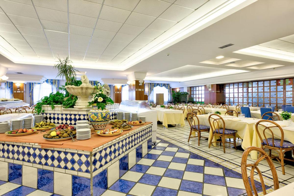 Hotel Olimpo le Terrazze - Housity