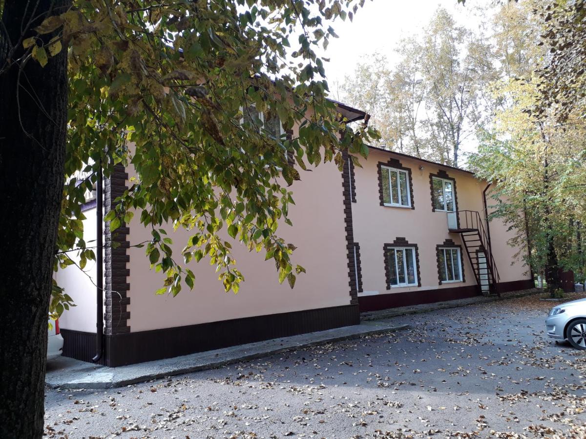 Quot priestizh quot - Housity