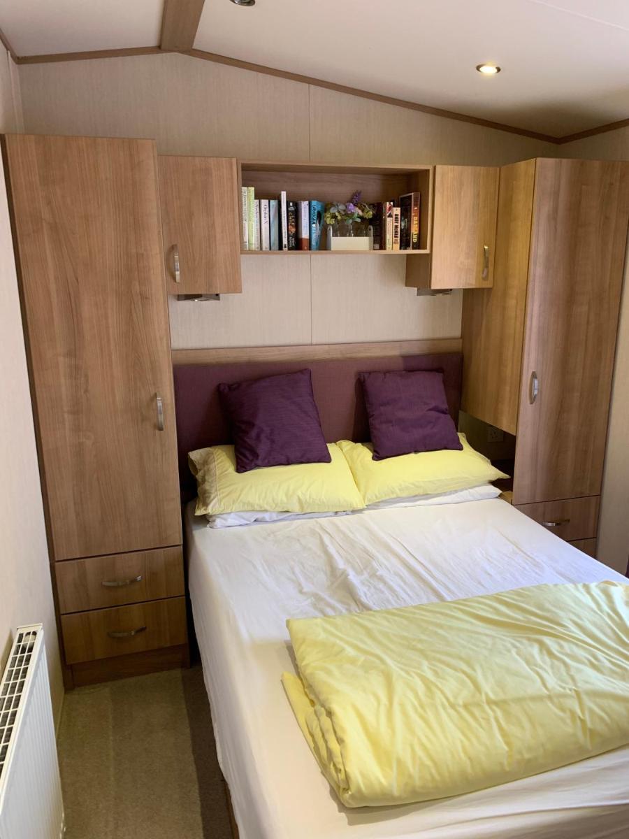 32 Dayven Lodge - Housity