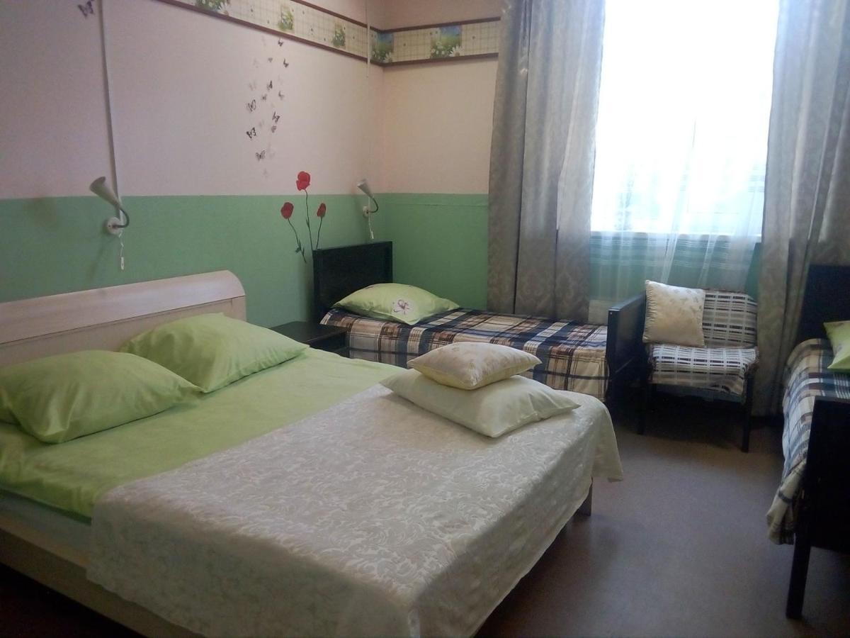 Mini-Hotel Brusnika - Housity