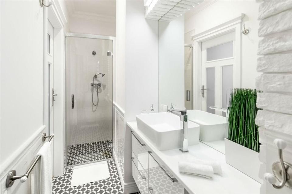 Suitetrails - EASY RENT Apartments - STYLE