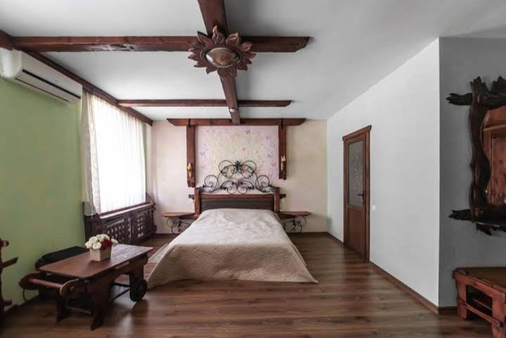 Colina Verde Resort - Housity