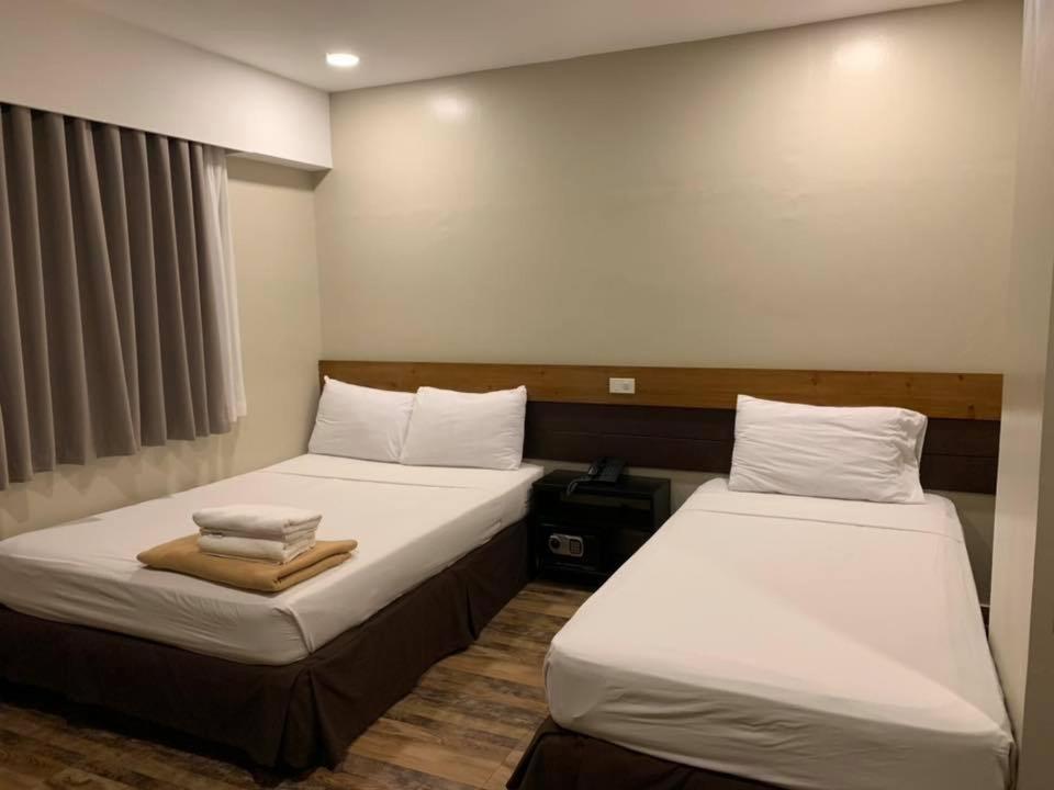 Cebu R Hotel Capitol - Housity