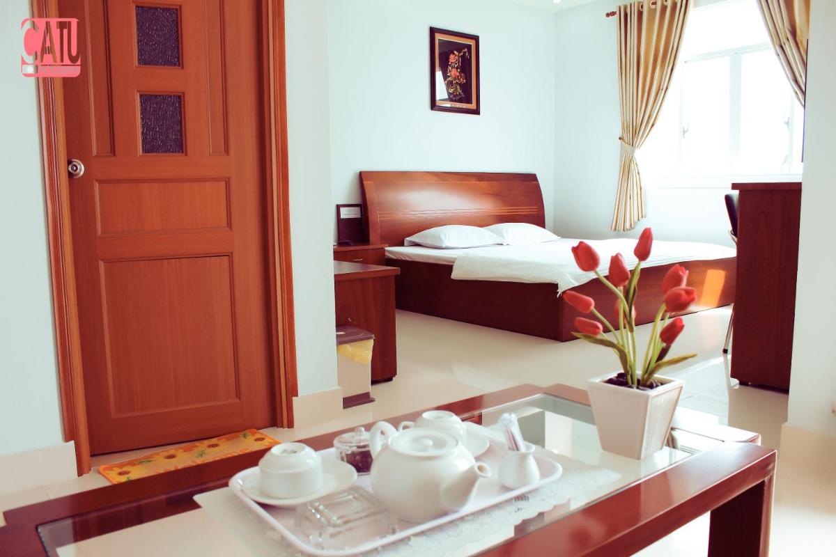 Palace Hotel - Housity