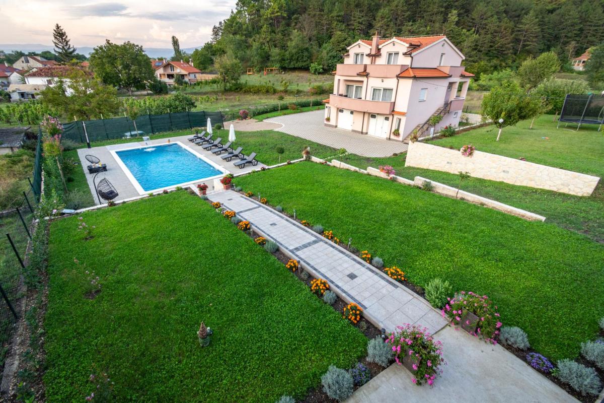 Green Paradise Estate Trilj - Housity
