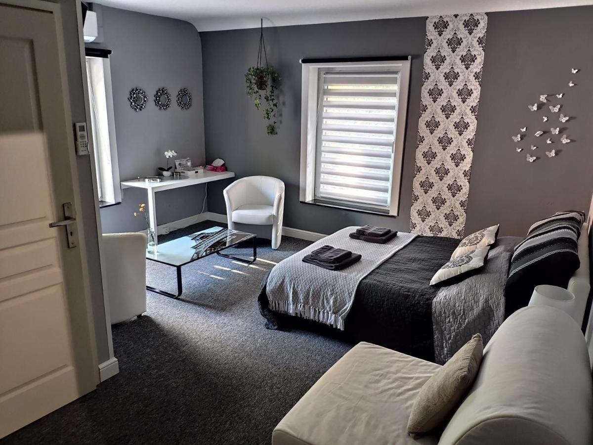 VILLA EDEN - Housity