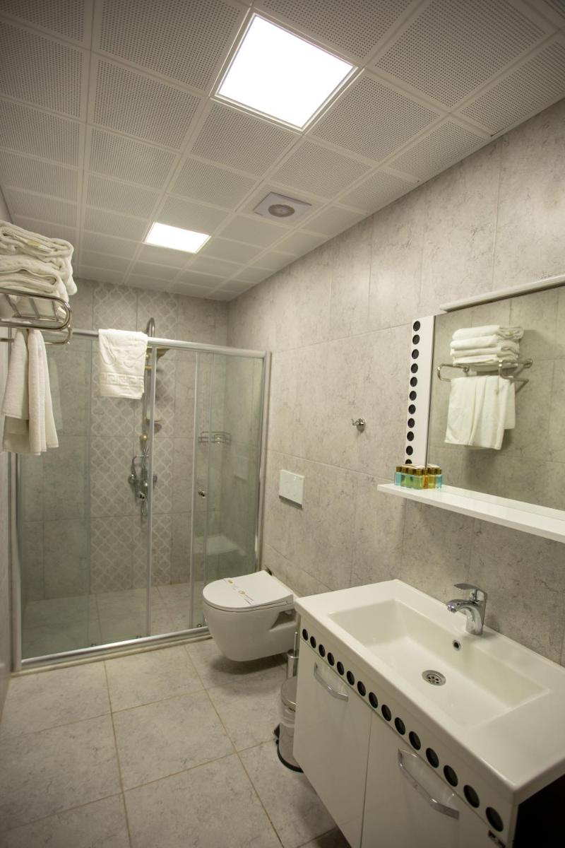 ÇAYKARA PARK HOTEL - Housity