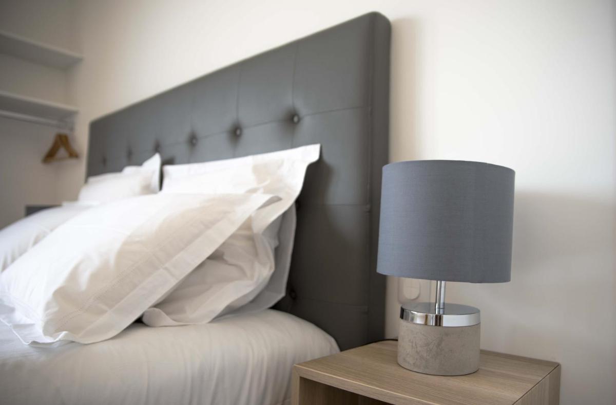 Beausoleil Studio Metro Paris Sud - Housity