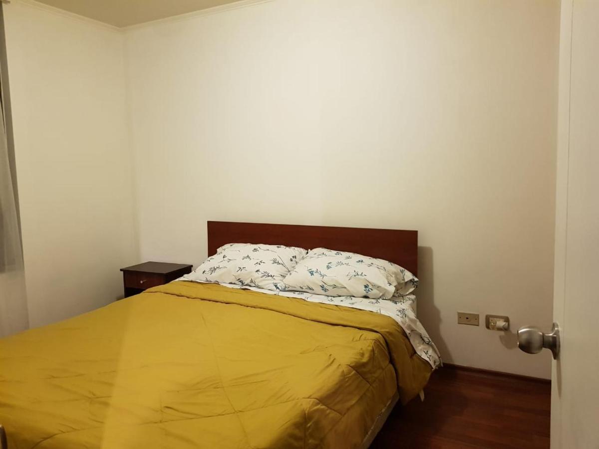 Carmen con Argomedo, PARKING por pagar - Housity