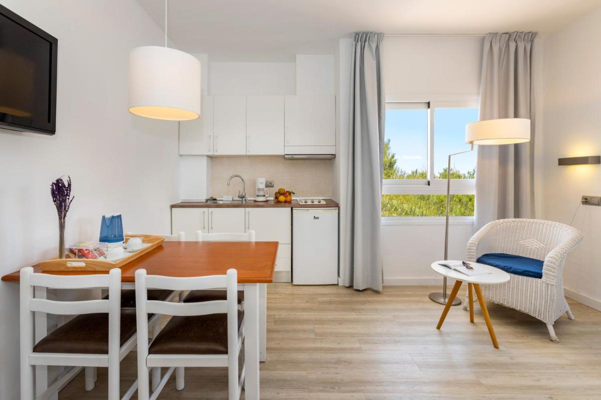 Una cocina o zona de cocina en Houm Plaza Son Rigo