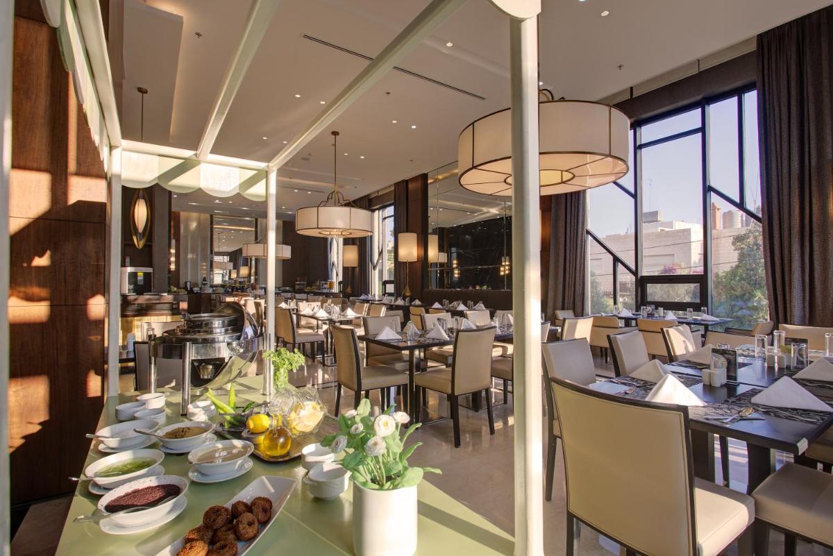 The House Boutique Suites - Hizvo