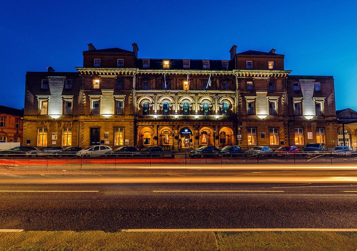 The Royal Hotel Hull - Housity
