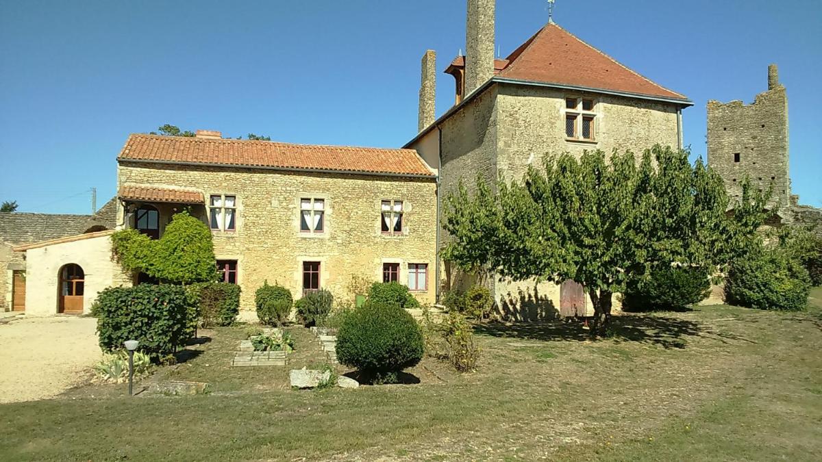 Le Vieux Chateau - Housity