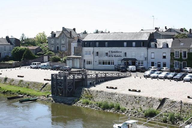 Hotel Hostellerie De La Gabelle - Housity