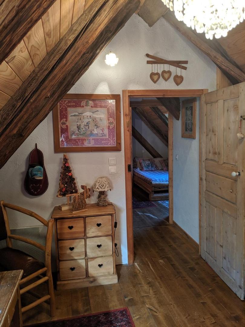 Gite Du Bois De L'ours - Housity