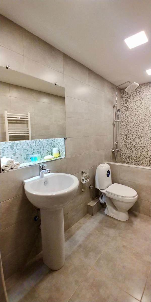Suitetrails - Amiryan Cozy Apartment
