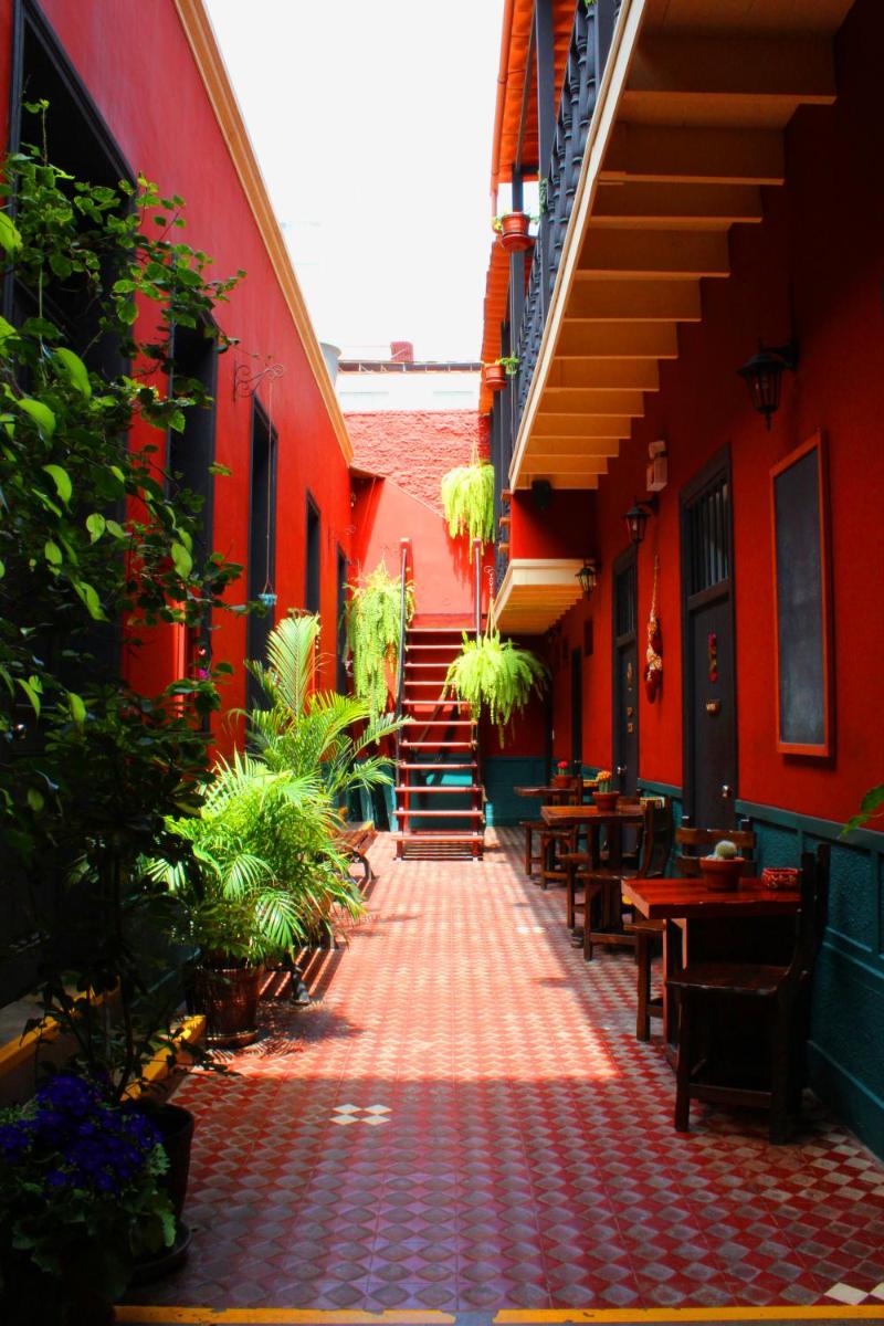 KACLLA, The Healing Dog Hostel - Housity