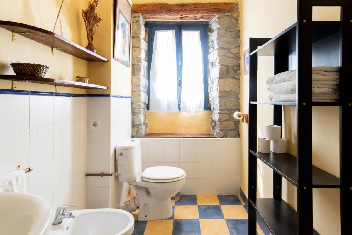 Casas Arana - Parque Nacional De Ordesa - Housity