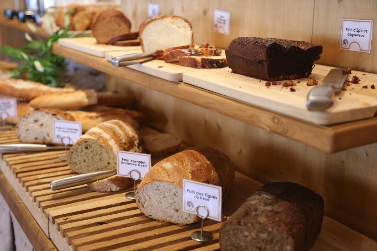 Nourriture dans l'hôtel ou à proximité