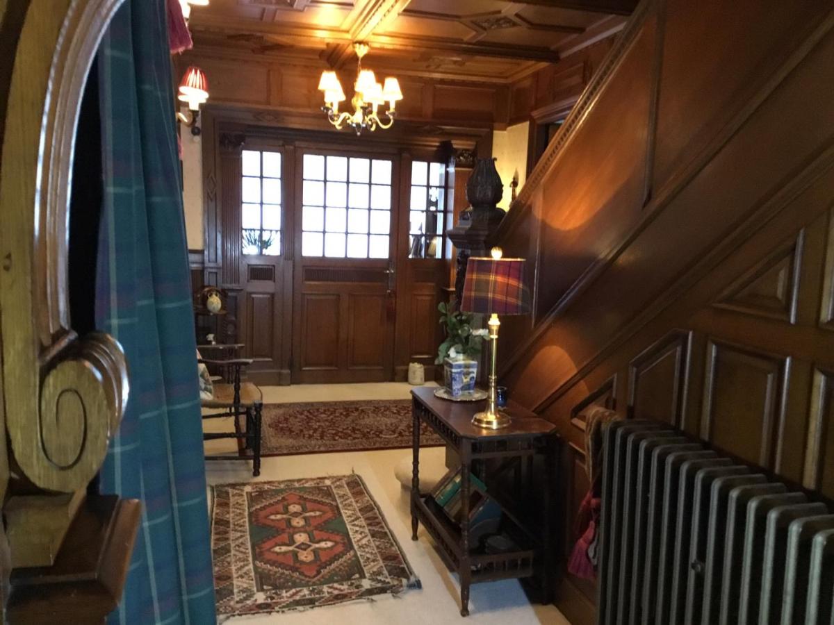 Carnaby Lodge - Housity