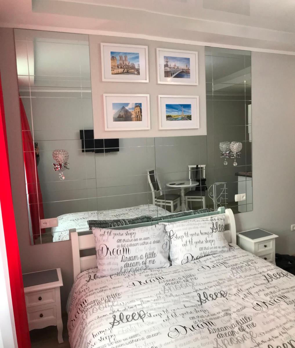 Apartment Studio PARIS 51 - Housity