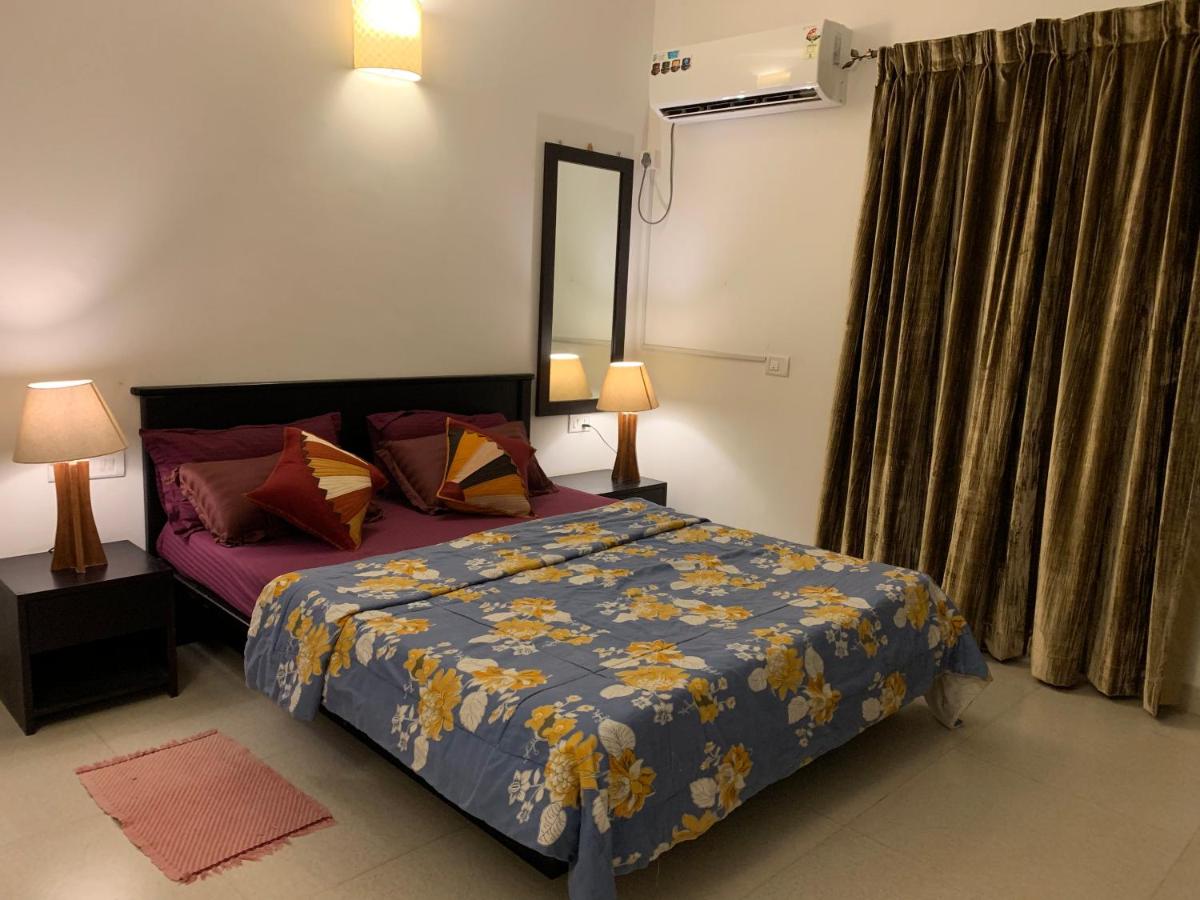 Heart & Soul Beautiful 1 BHK Apartment With Pool View Balcony - Housity