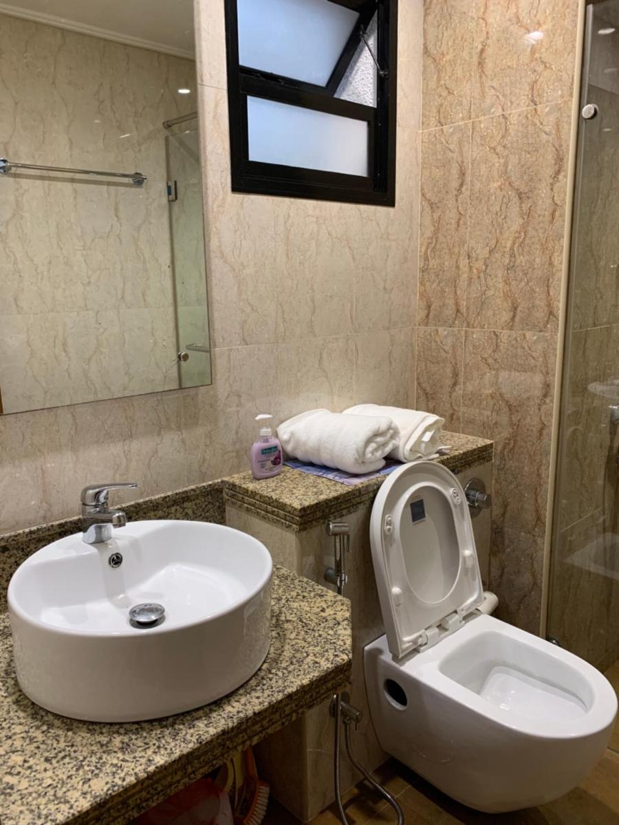 Heart & Soul Beautiful 1 BHK Apartment With Pool View Balcony - Housity