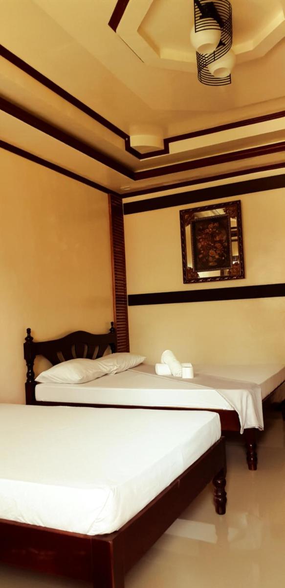 Westpoint Inn - Housity