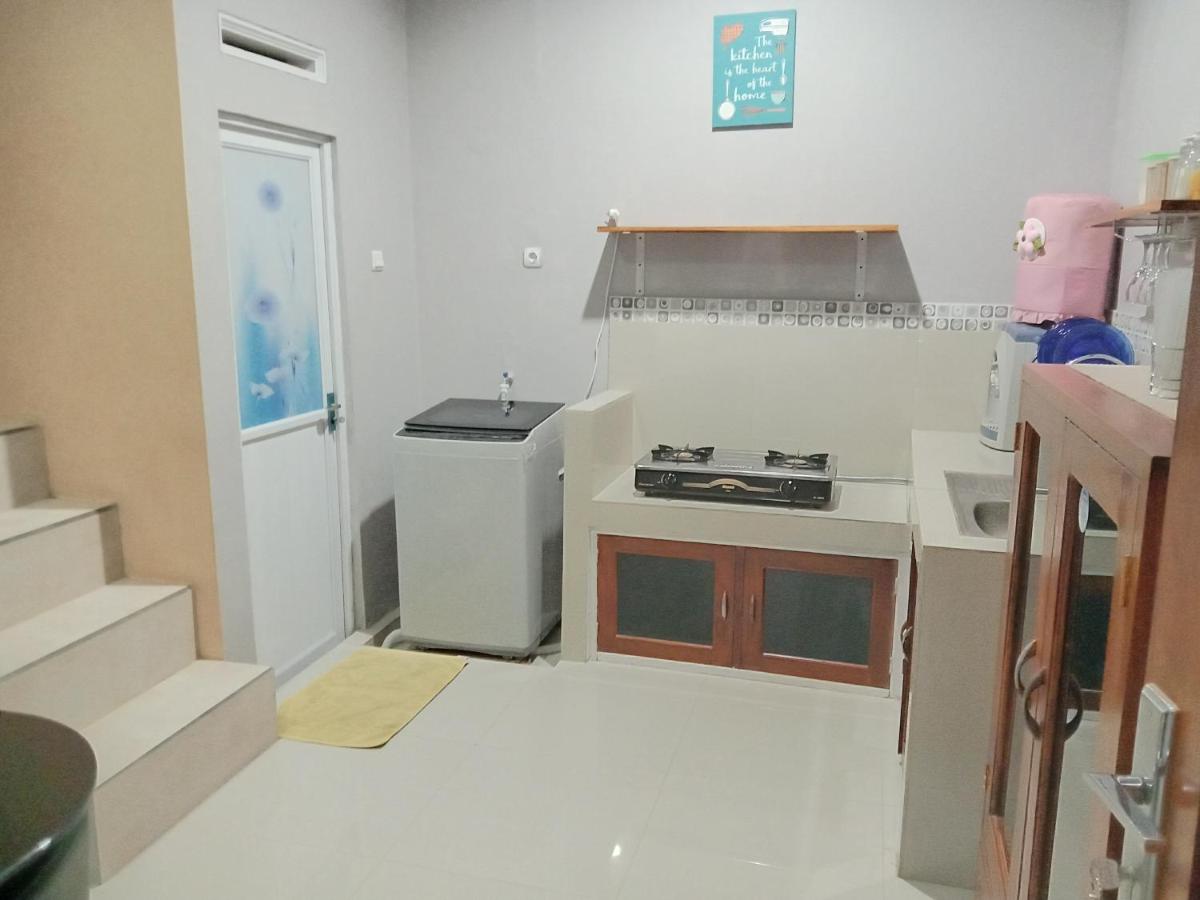Lubna Homestay - by Login - Housity