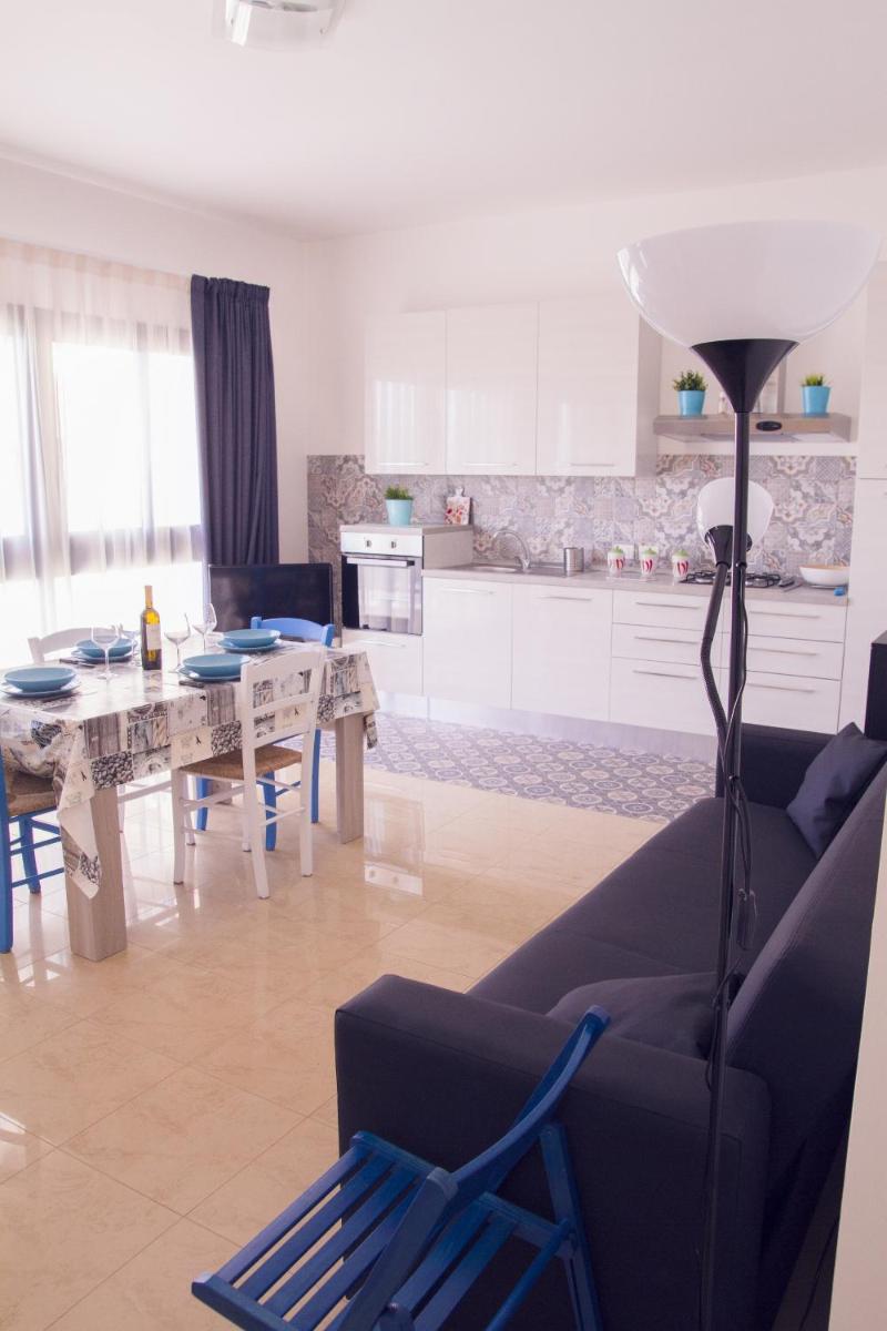 Casa Frescura - Spiaggia Pietrenere - Housity