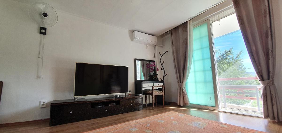 Gangchon Beautiful Pension - Housity