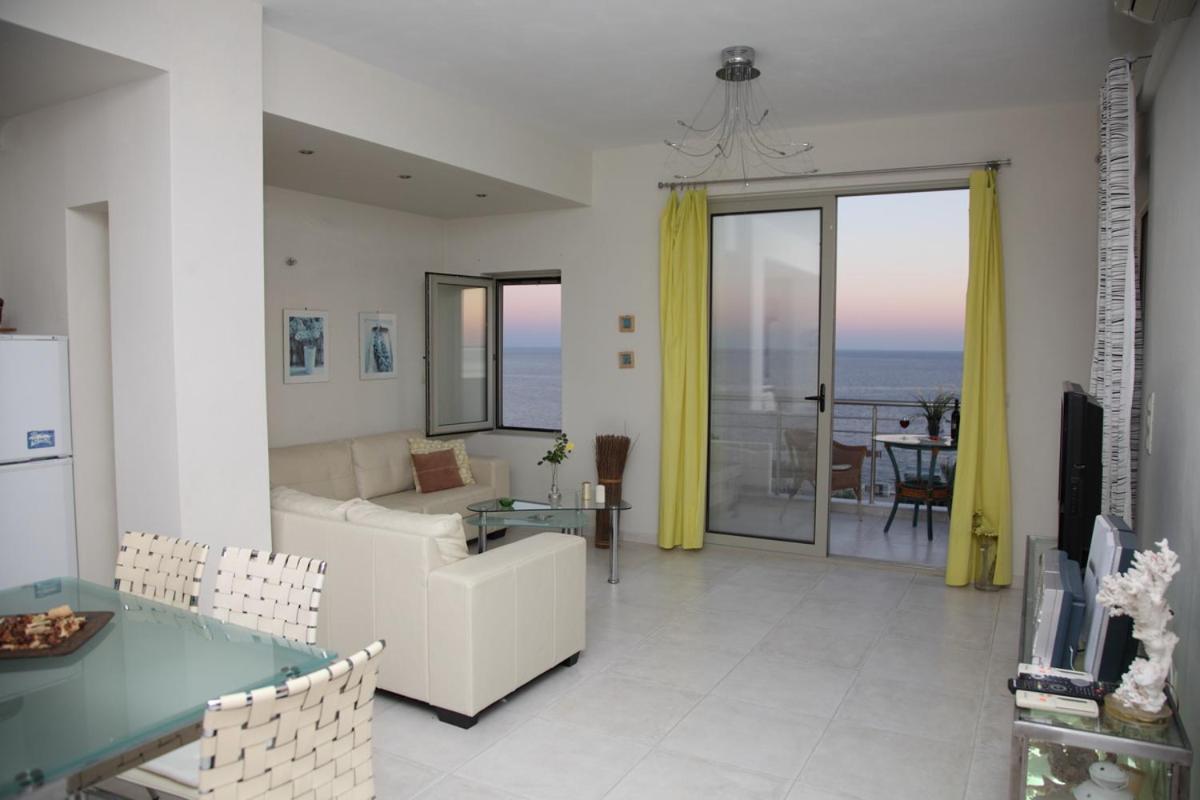 Euphoria - South Crete Villas - Housity