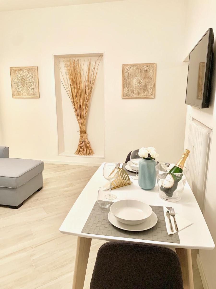 Indipendenza Luxury Apartments - Housity