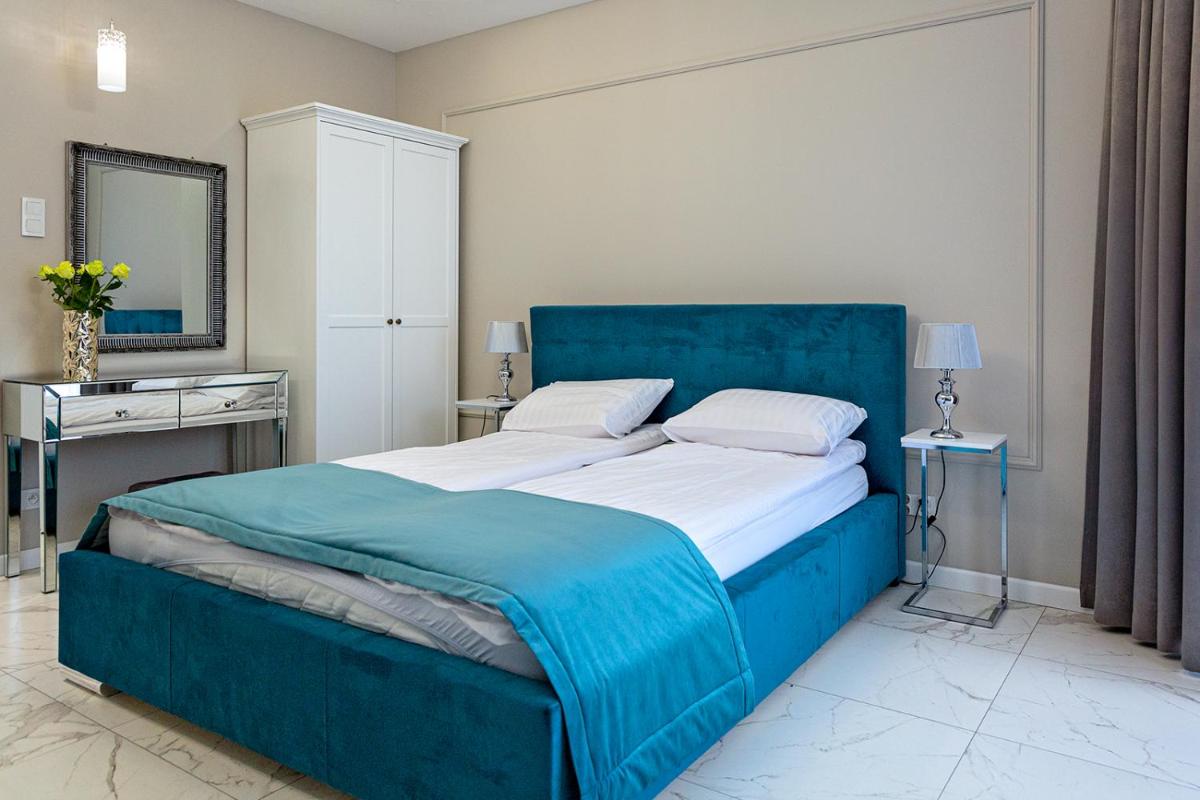 Apartamenty Prestiż 93 - Housity