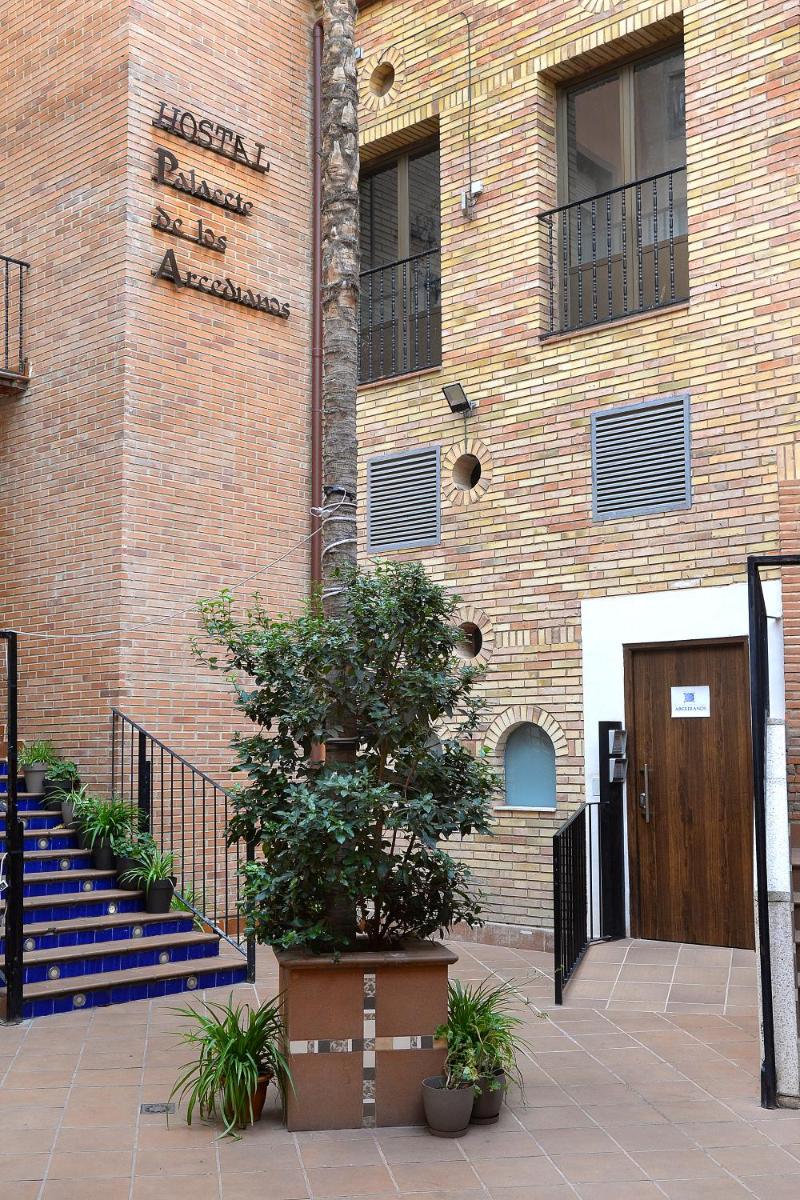 Hostal Palacete de los Arcedianos - Housity