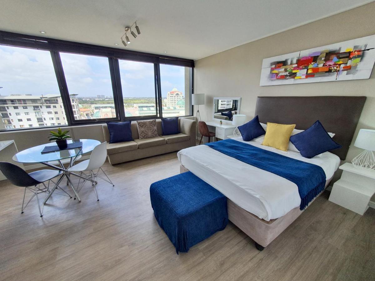 Manhattan Luxury Apartments - Housity