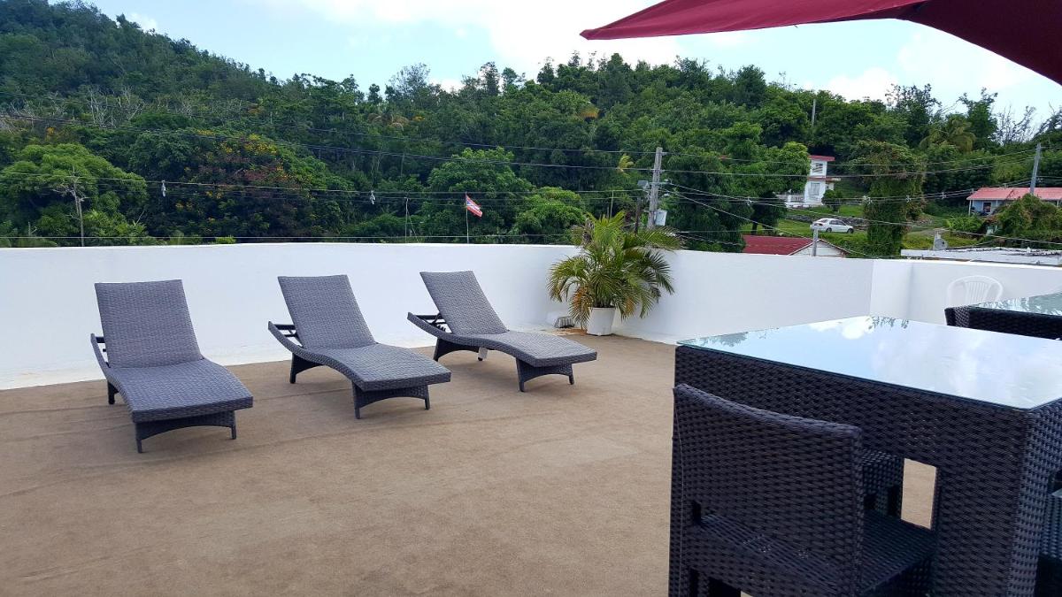 Fully Air-Conditioned Beach Front Penthouse Apartment - Housity