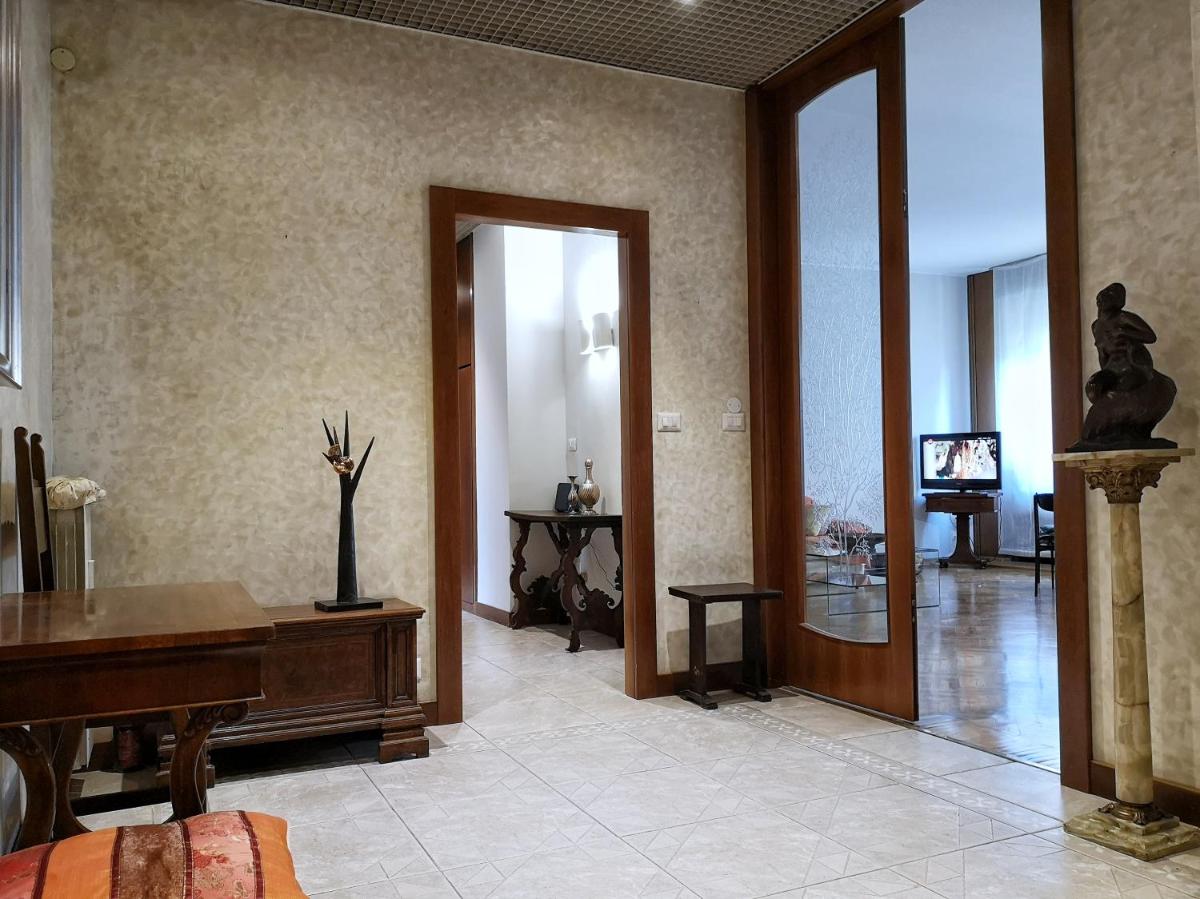 B&B LAURA'S HOME - Hizvo