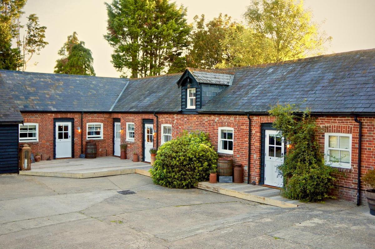 Hazelhurst Farm - Housity