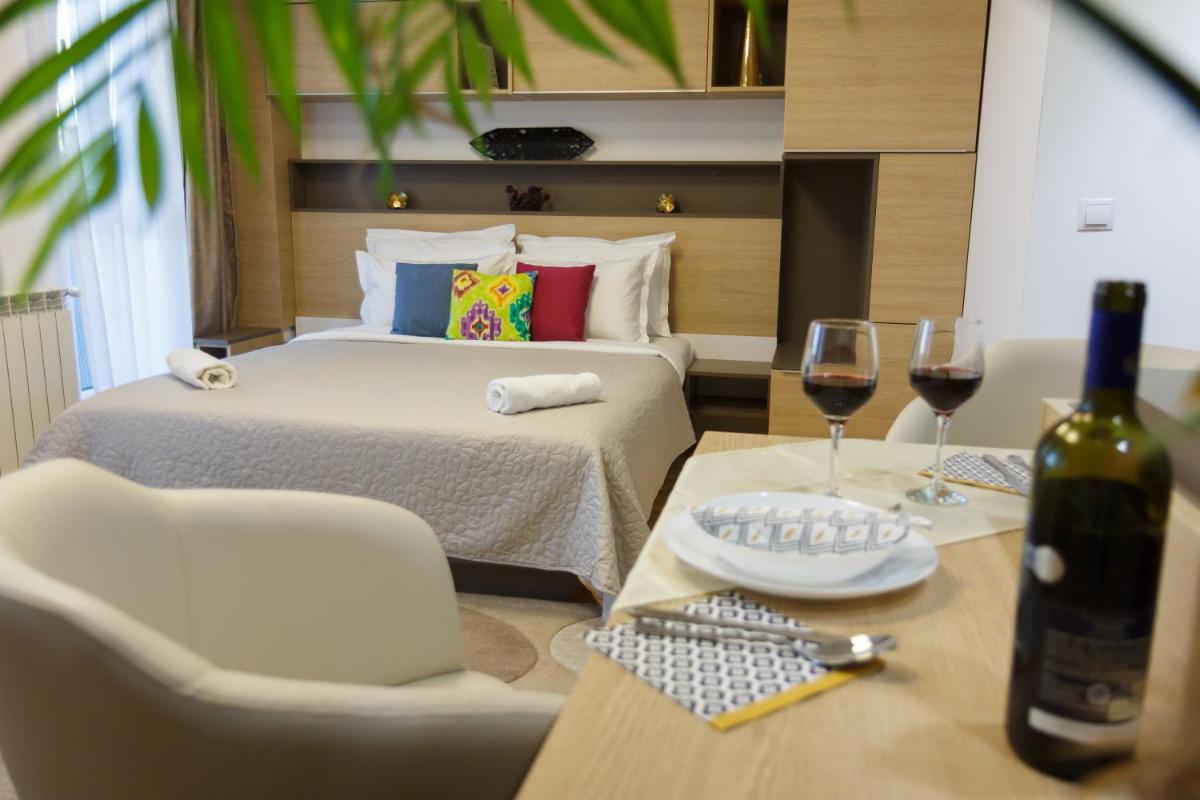 Presecan One Room Apartment with view - Housity