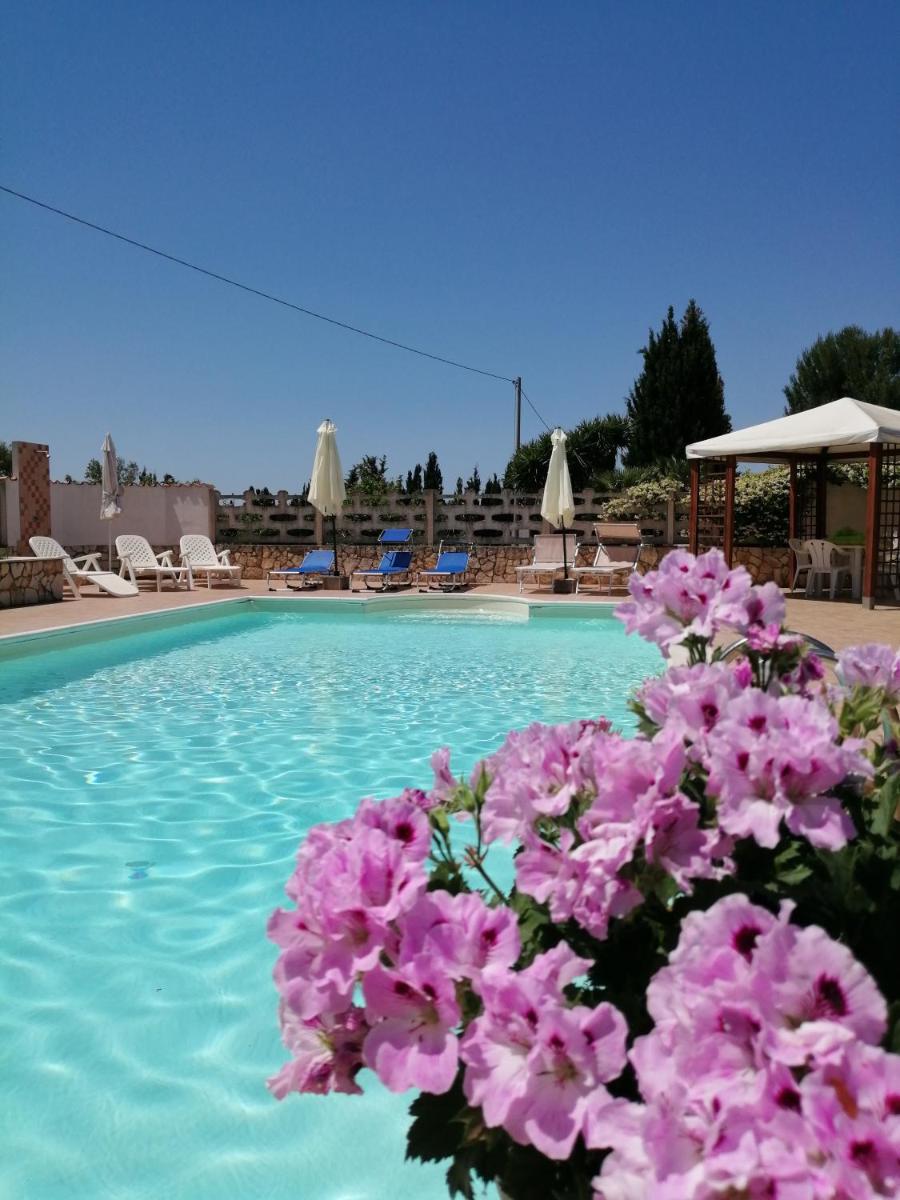 Residenza agrituristica Santa Lucia con piscina - Housity