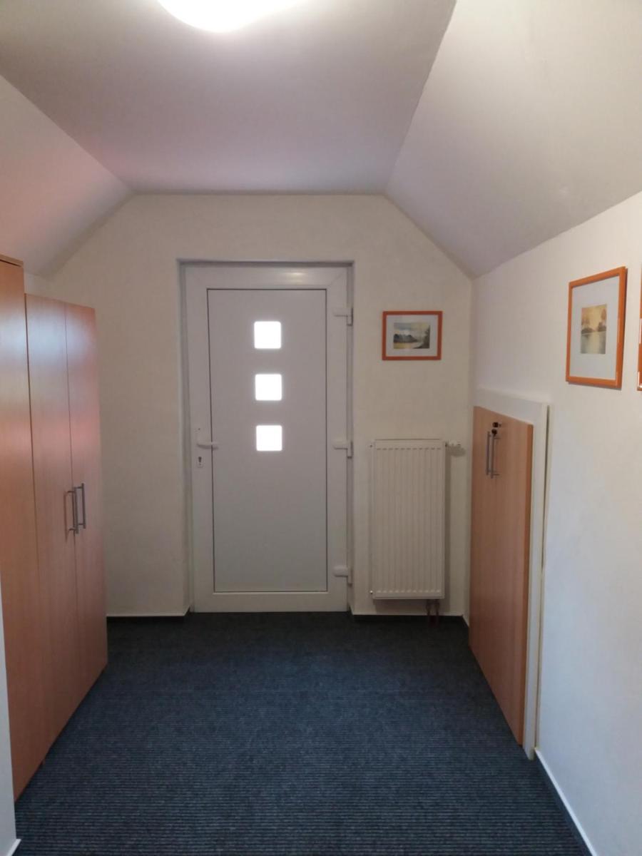 Apartmány F-M - Housity