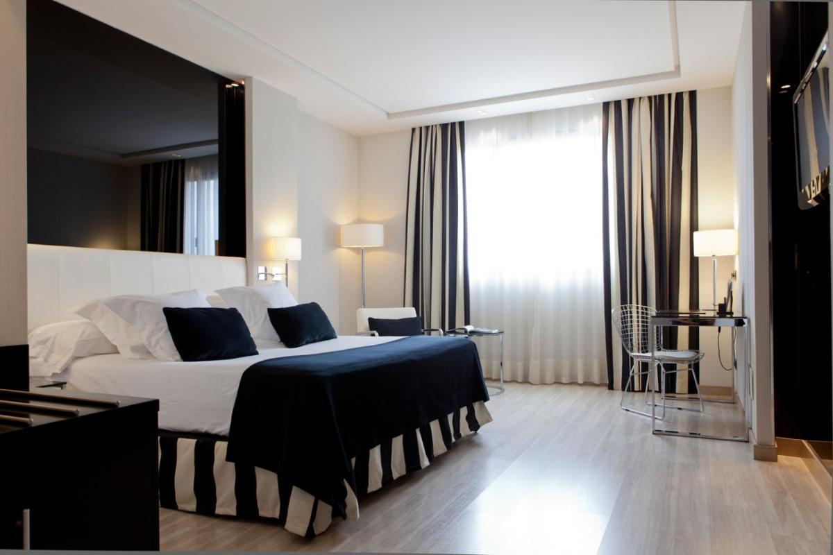 Hotel Maydrit Airport - Housity
